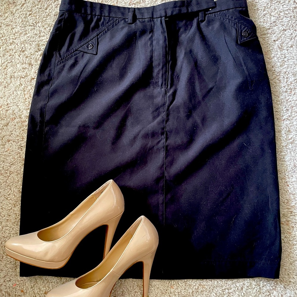 🌺 Black skirt wardrobe Staple🌺